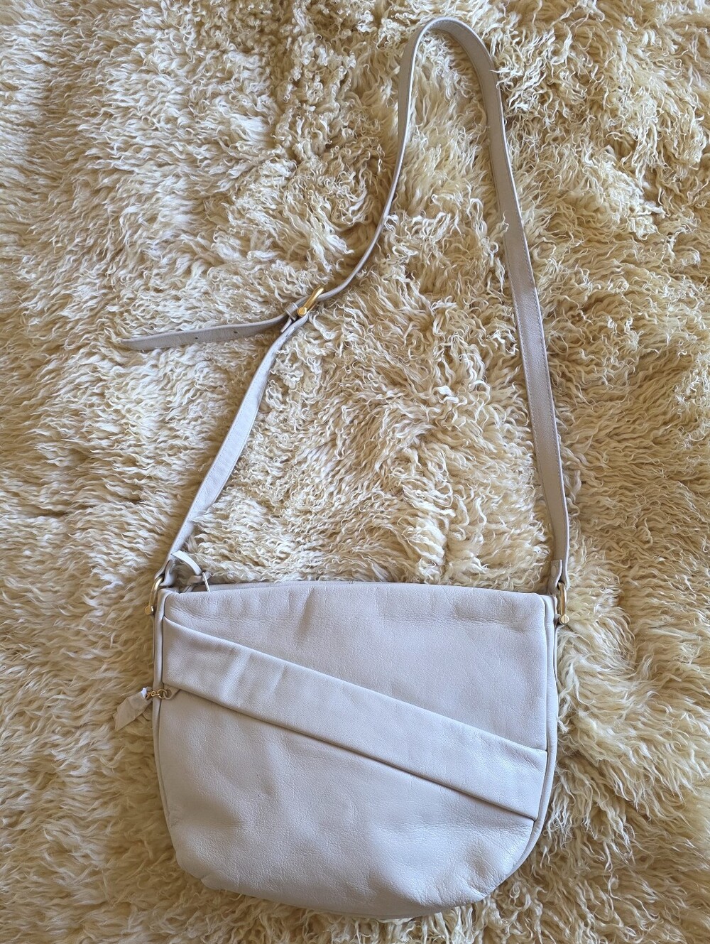NWT Valerie Stevens Light Creme Leather Crossbody Bag